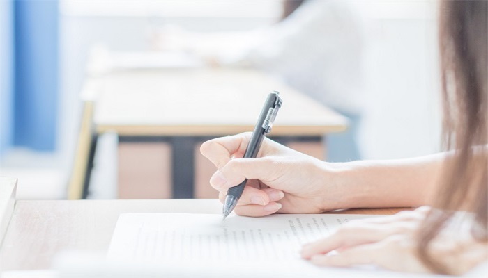 圓通賬面現(xiàn)有60億現(xiàn)金 喻渭蛟否認(rèn)“借殼”先達(dá)在香港上市